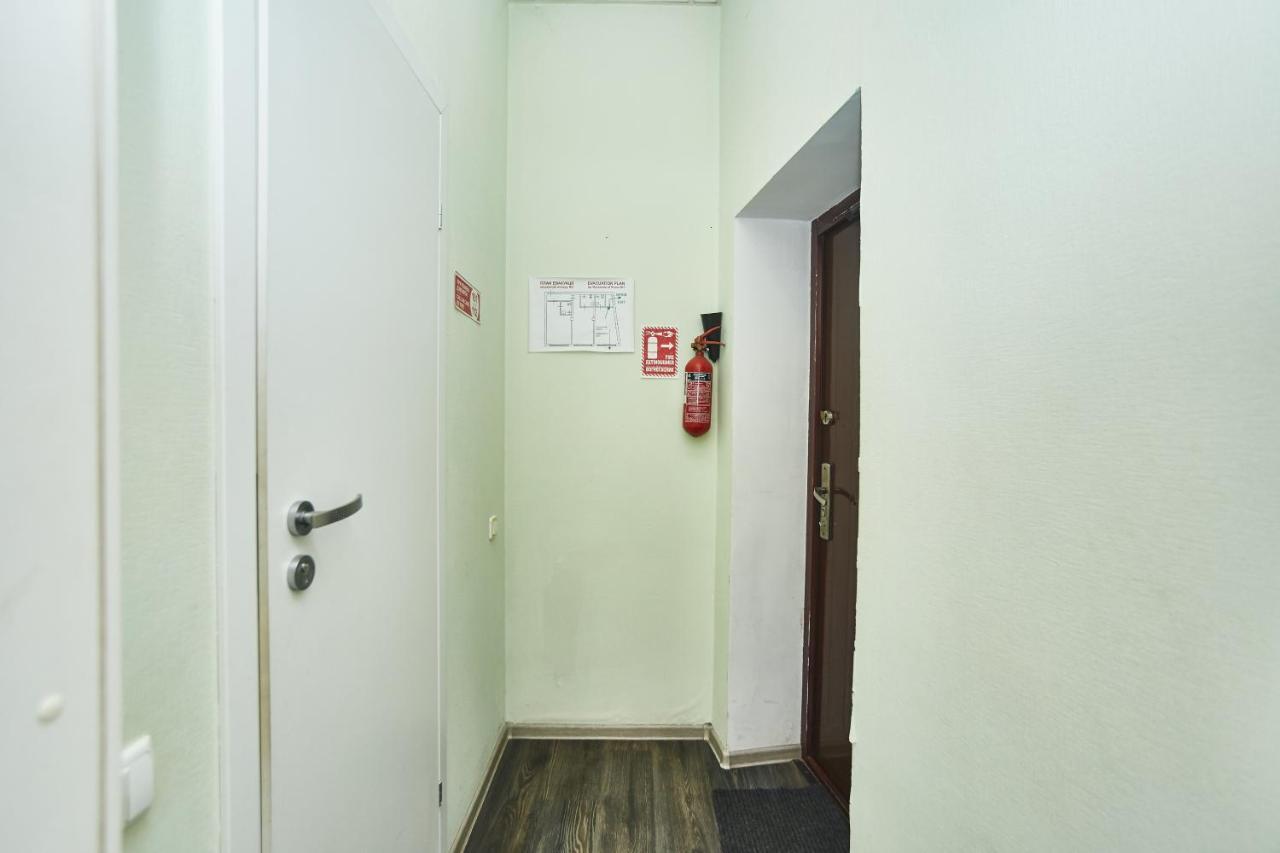 Old Courtyard Hostel Odesa Exterior foto